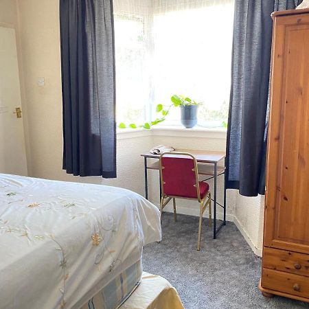 132 Leilighet Bushbury Eksteriør bilde